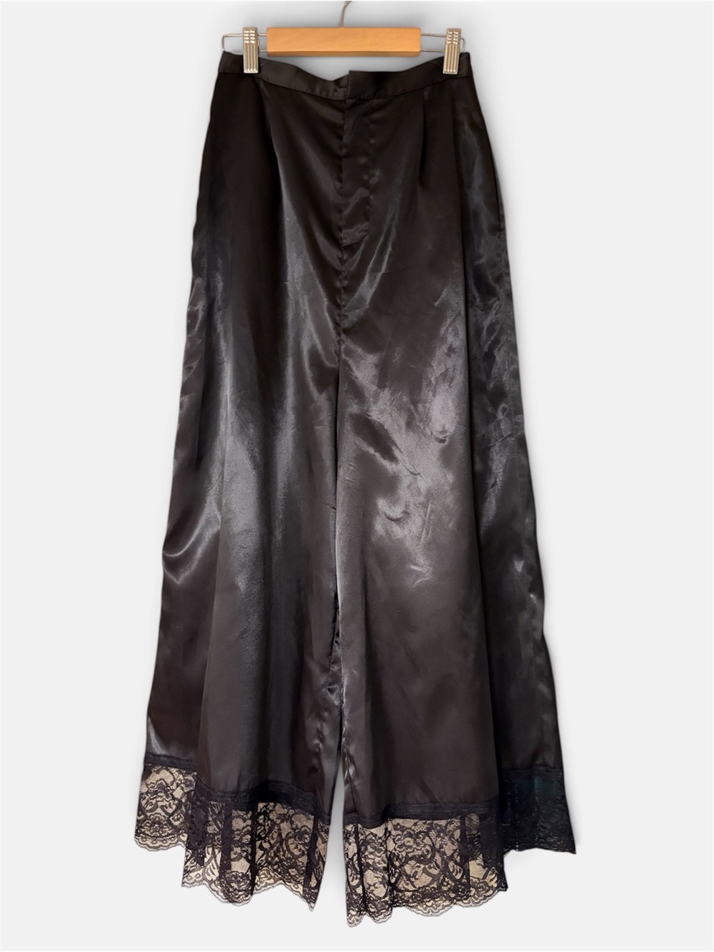 NWOT Black Satin Wide Leg Pants Lace Trim Elastic Waist Culottes Palazzo Trouser